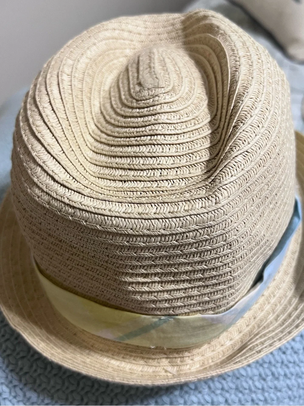 Kids Straw Fedora Hat with Blue & Yellow Band in EUC